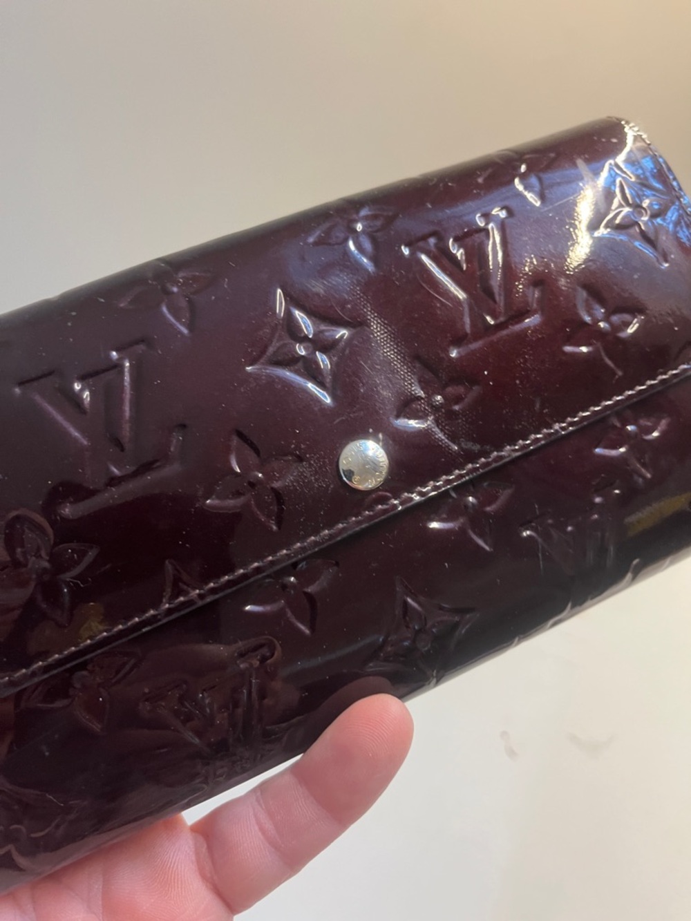 Louis Vuitton Sarah in Vernis Long Wallet in Deep Amarante w/ COA